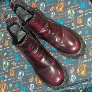 Sam Edelman Circus lug sole Chelsea boots